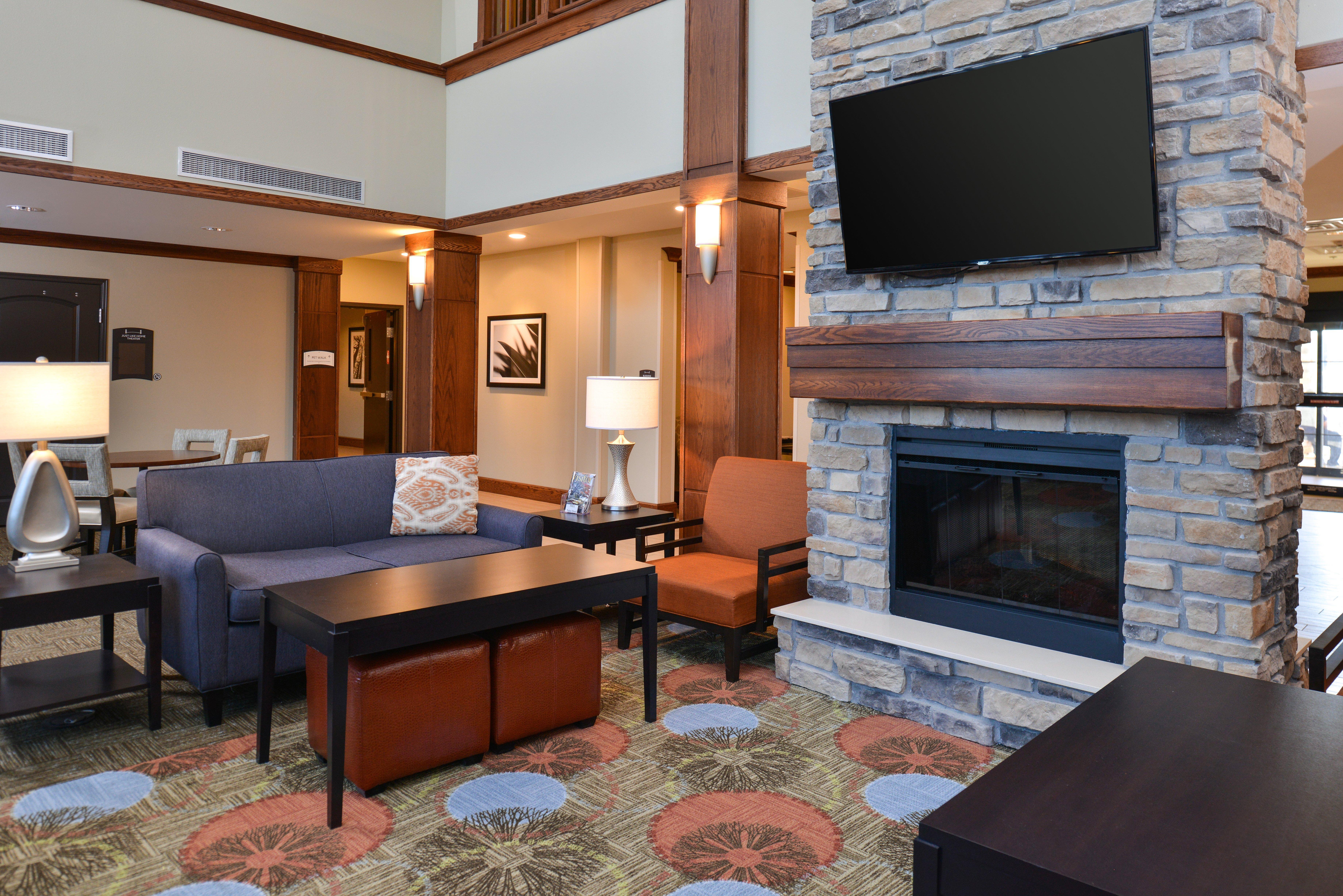 Staybridge Suites Rochester By Ihg Buitenkant foto